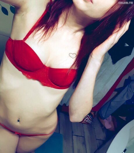 Chrissychriss profile image