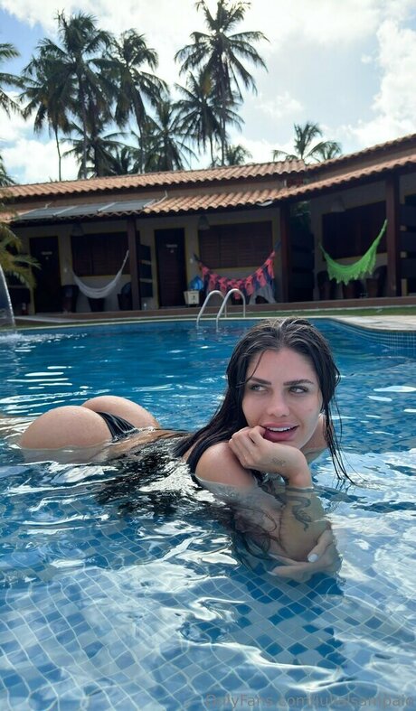 Julia Sampaio ポルノスター 美しい 写真
