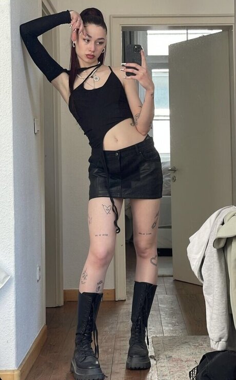 Janaxnell ポルノスター ホット 画像