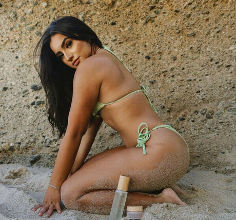 Tati Mcquay セクシーモデル 画像