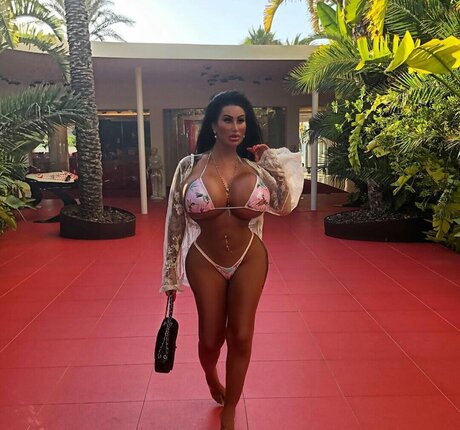 Real Barbie Berlin 最高のモデル 写真