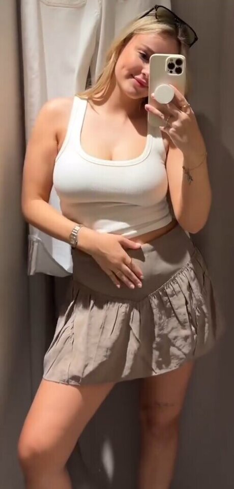 巨乳義母OnlyFans ホットヌード 写真