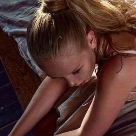 Elizaveta Barysheva ヌードモデル 画像