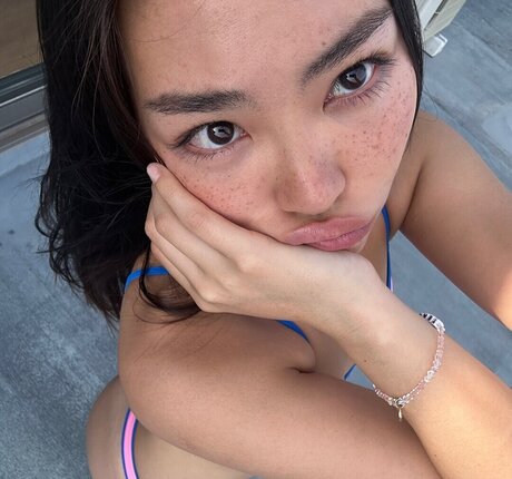 Shannon Zhao 美しいモデル 画像