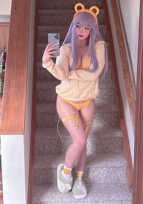 アナル熟女オンリーファンズ 裸 写真