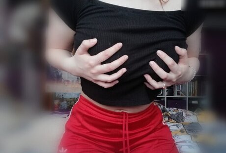 luciaaleyy セクシーモデル 写真