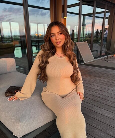 Silan H seyinoglu ヌード女優 写真