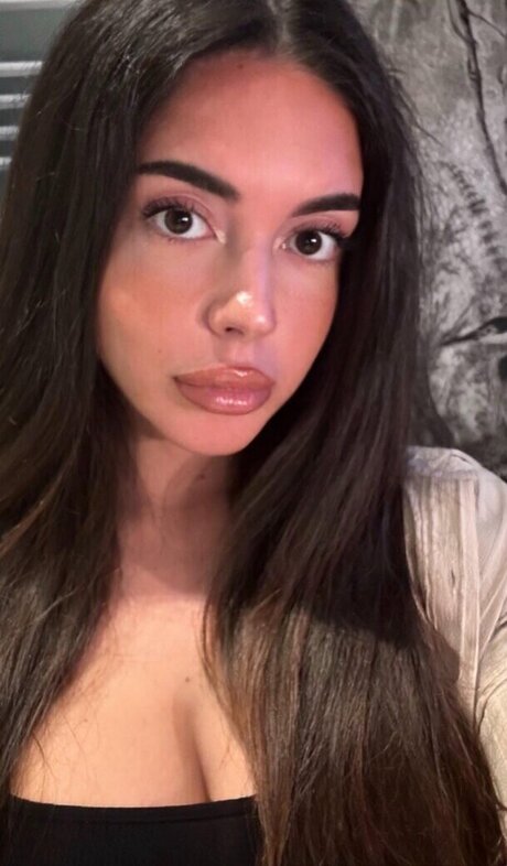 Lya Aylin アートスター 画像