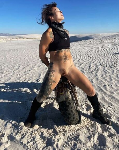 Cleo Mercury ChurchofCleo 素敵なモデル 写真