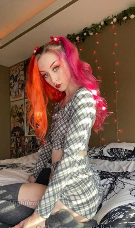 blightbrat 女優 写真
