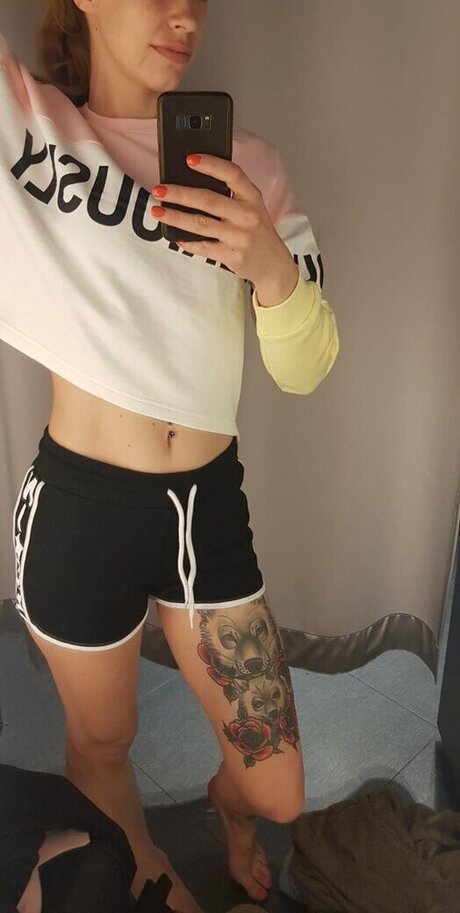 Lisa Luchs エロティックなモデル 写真