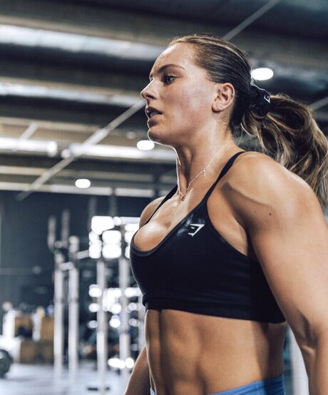 Aimee Cringle セックスポルノスター アーカイブ