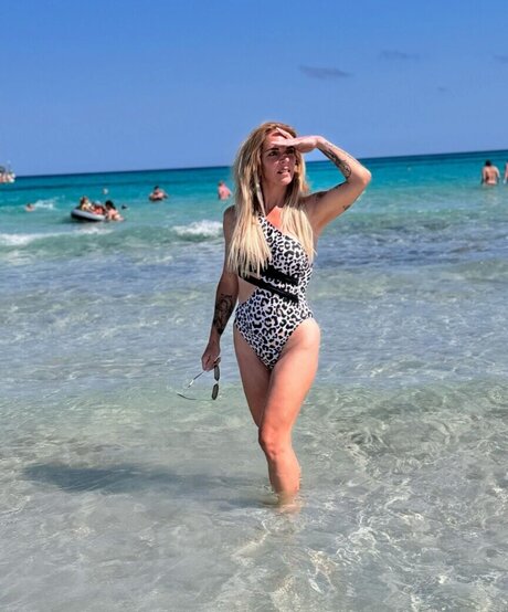 Daniela B chner エロティック女優 写真