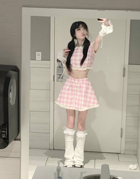Sashad0ll ポルノモデル 写真