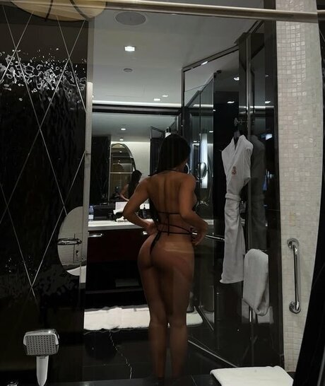 hypothxxcajal 裸モデル 画像