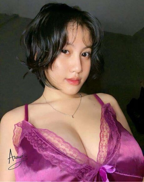 ejahazel ポルノスター 可愛い 画像
