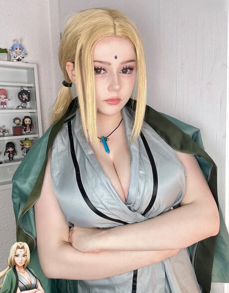 Mina min 裸のスター 写真