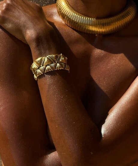 Jasmine Tookes ヌードスター アーカイブ