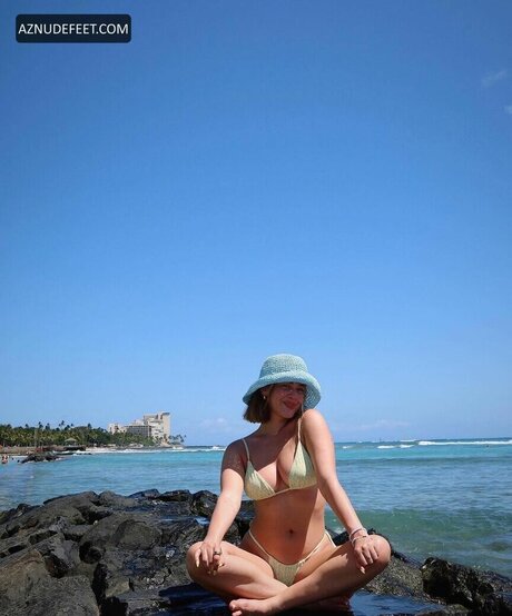 Ally Yost ally yost AllyYost ヌードモデル 写真