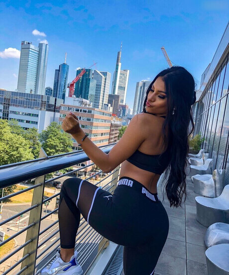 Ivana Santacruz top profile image