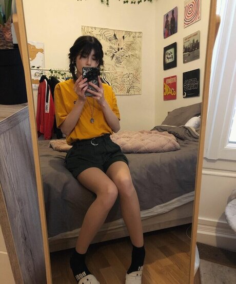 Path Wei ヌードのポルノスター 写真