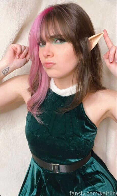 Kaitlin Witcher HDスター ギャラリー
