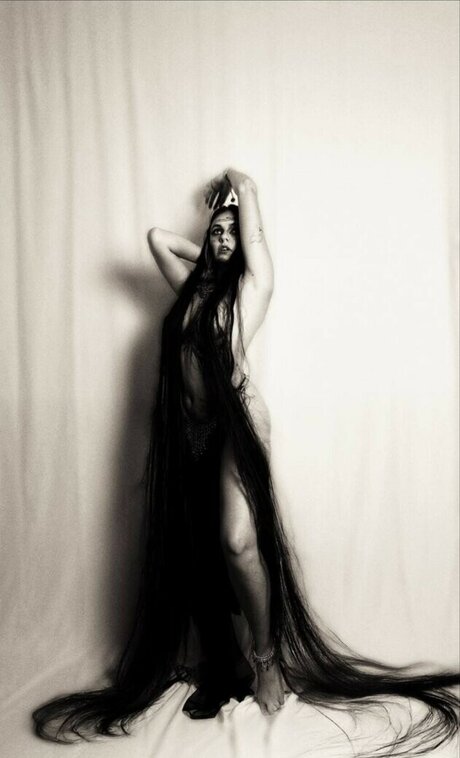 yulkachash ホットスター 写真