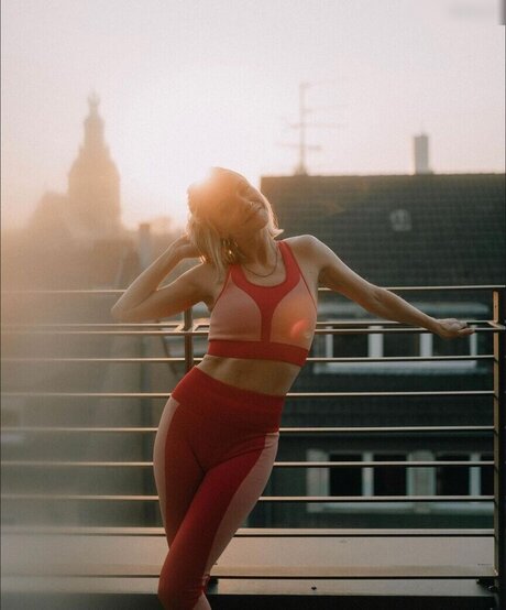Janin Ullmann セクシーモデル 写真