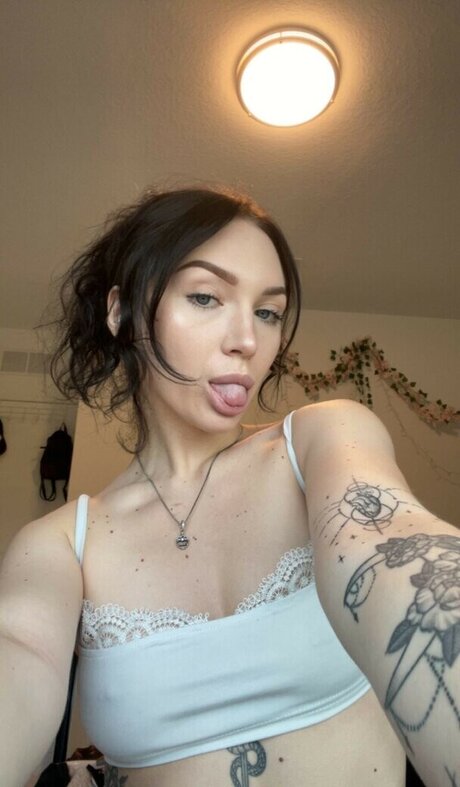 lunaxxgrace ポルノ女優 写真