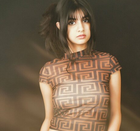Aishwarya Harishankar アートモデル 画像