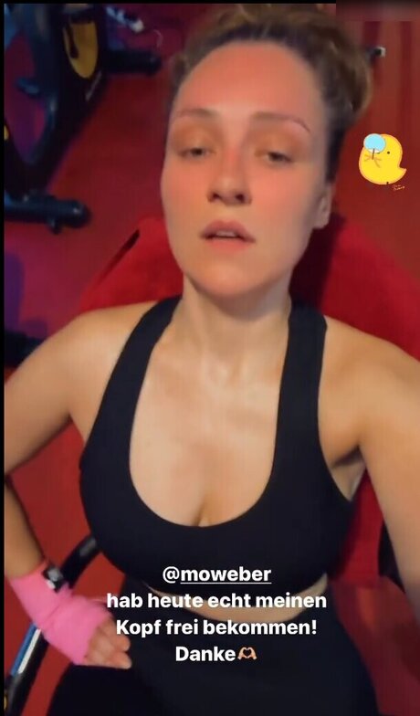 Regina Hixt スターセックス 画像