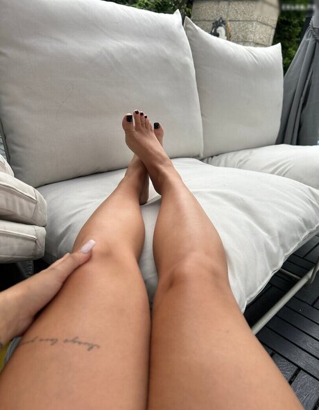 Angelina Amore ホットモデル 写真