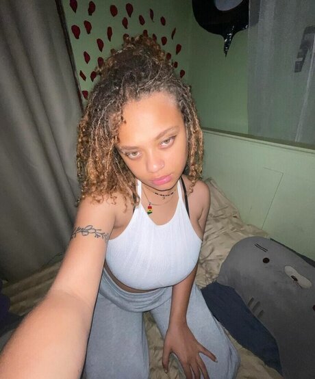 Lexcova top profile image