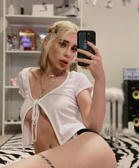 Joseline Kelly xxxモデル 写真