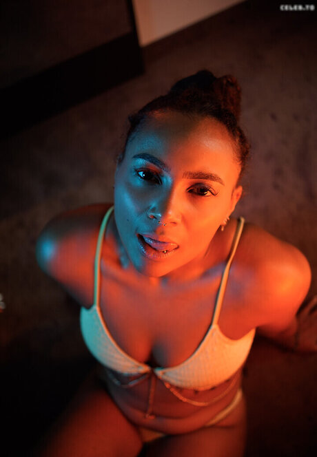 graefiin melanin ポルノスター 可愛い 写真