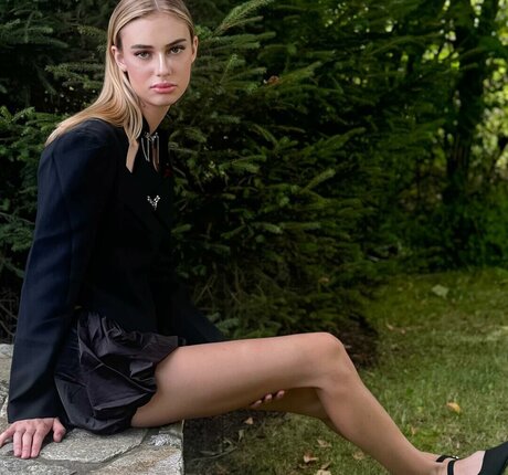 Claire Jameson ヌードモデル 写真