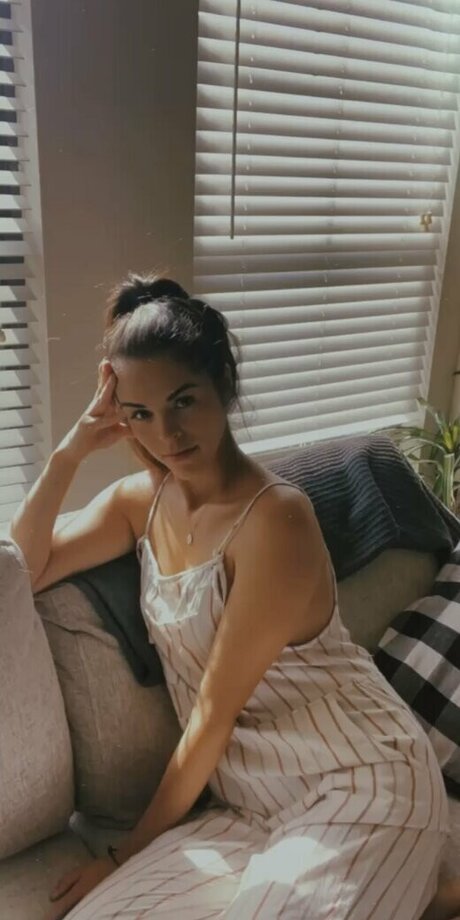 imamethystt 美しい女優 写真