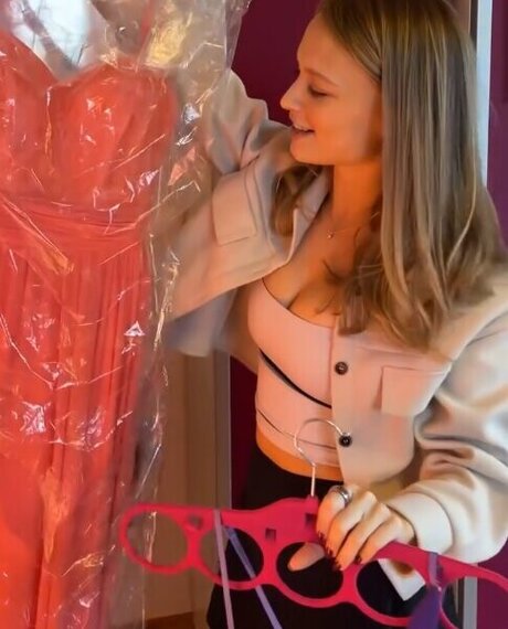 Lisa K ppers セックス女優 写真