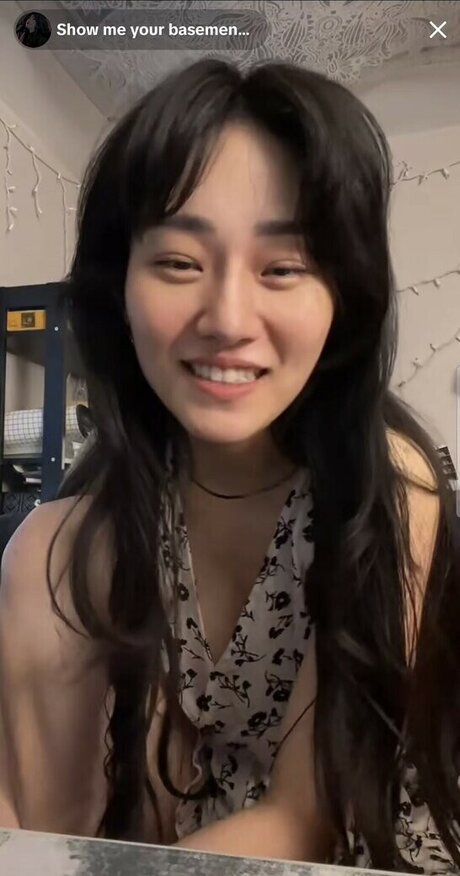 Showmeyourbasement 最高のスター 写真