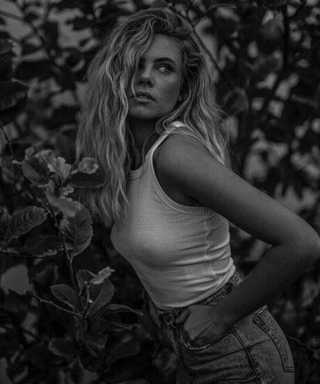 Peyton Cole エロティックなスター 写真