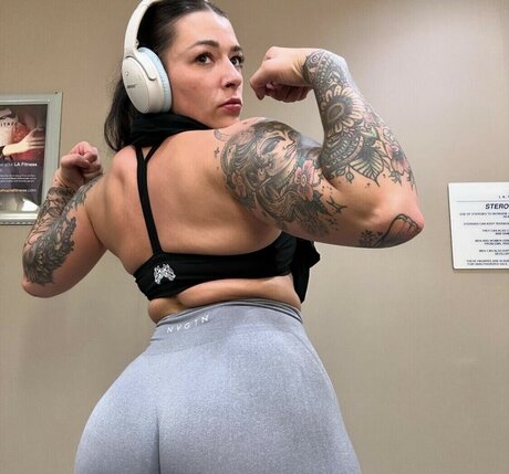 Hopemfnoe 高品質モデル 写真