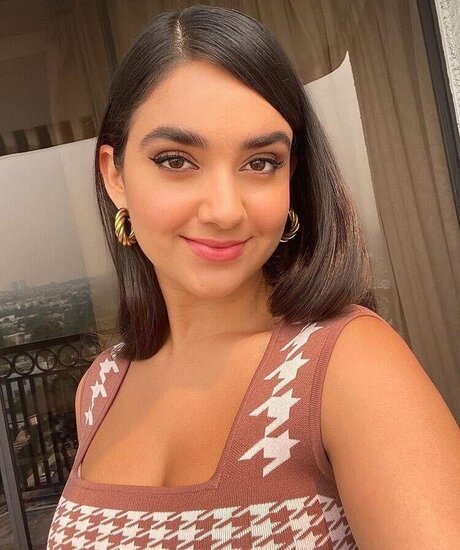 Geraldine Viswanathan セックス女優 写真