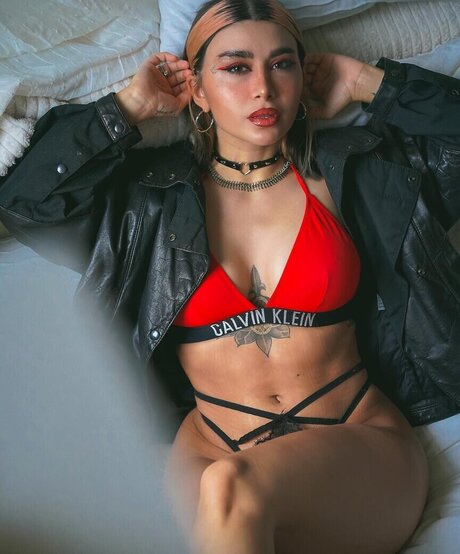 Salome Sylvana 女優 写真