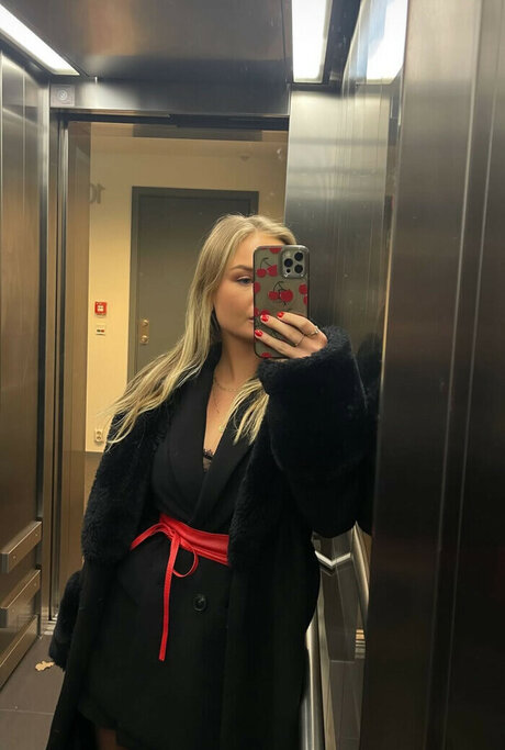 Ingeborg Anna Matilde Hansen ポルノスター 美しい 写真