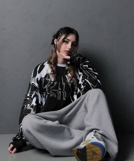pavuk1 0 エロティック女優 写真