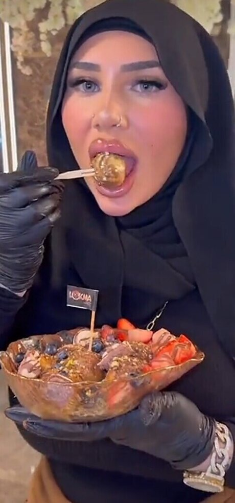 Abir zrk セクシーモデル 画像