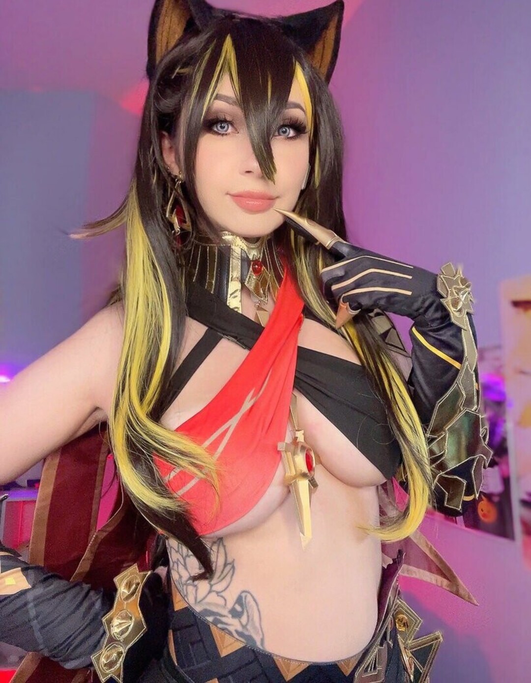 Kisanat ヌードのポルノスター 写真