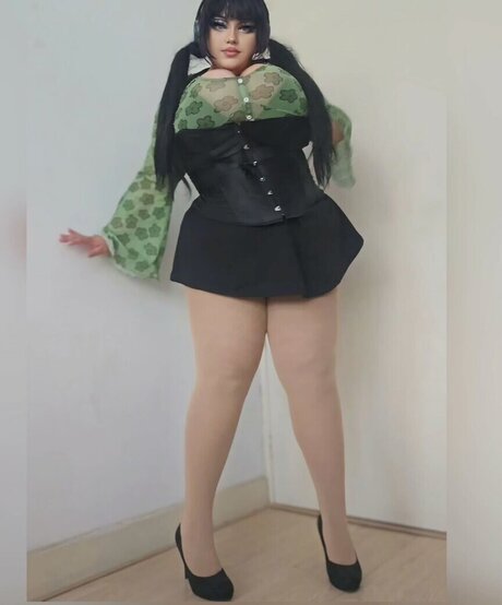 Bigtiddyash アダルトスター 画像