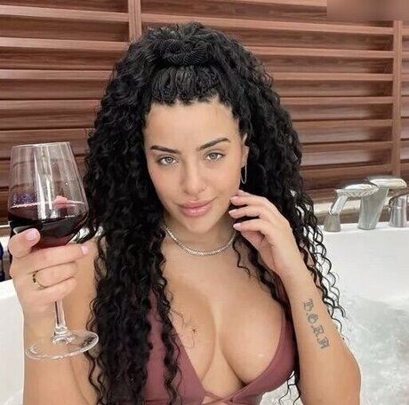 Leyla Lahouar profile image