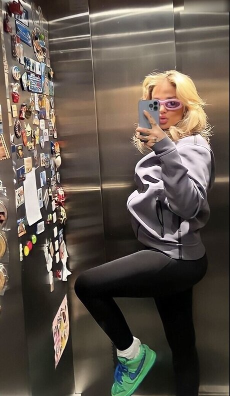 ロシアのお母さんOnlyFans ホットセックス ギャラリー